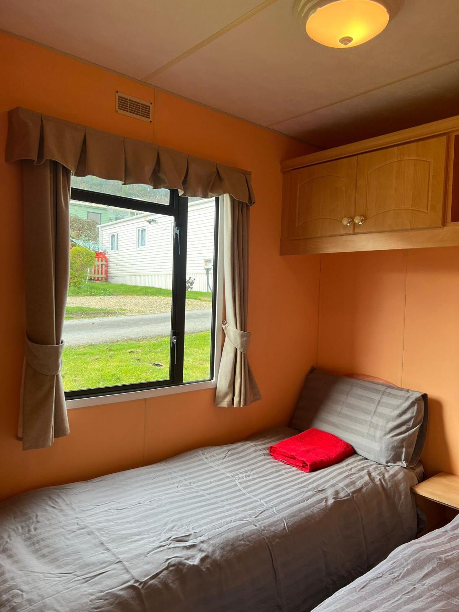 Spacious 2 Bedroomed Mobile Home Аберистуит Экстерьер фото